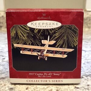 NIB Hallmark 1917 Curtiss JN-4D Jenny Sky's the Limit Collectors Series